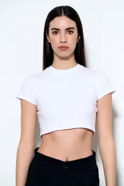Remera baby tee de Roma en Remeras para argentina