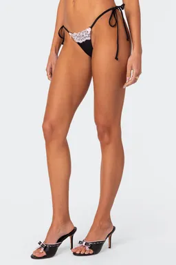 Bombacha bikini encaje lacey de Edikted en Swimwear y Beachwear para argentina
