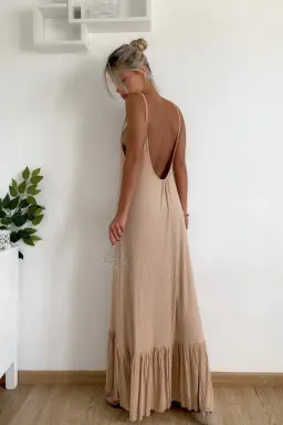 Vestido Maxi Escote Espalda de Benka en Vestidos para argentina
