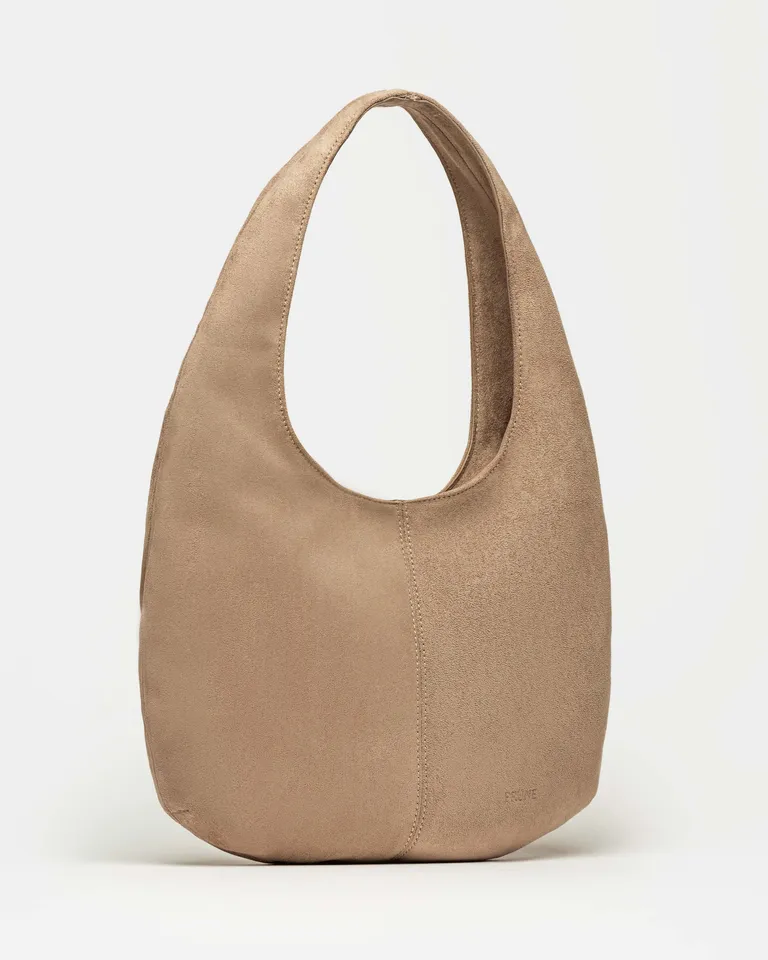 Cartera de hombro de efecto gamuza para mujer, un accesorio versátil y elegante de Prüne en Bolsos y Carteras para argentina