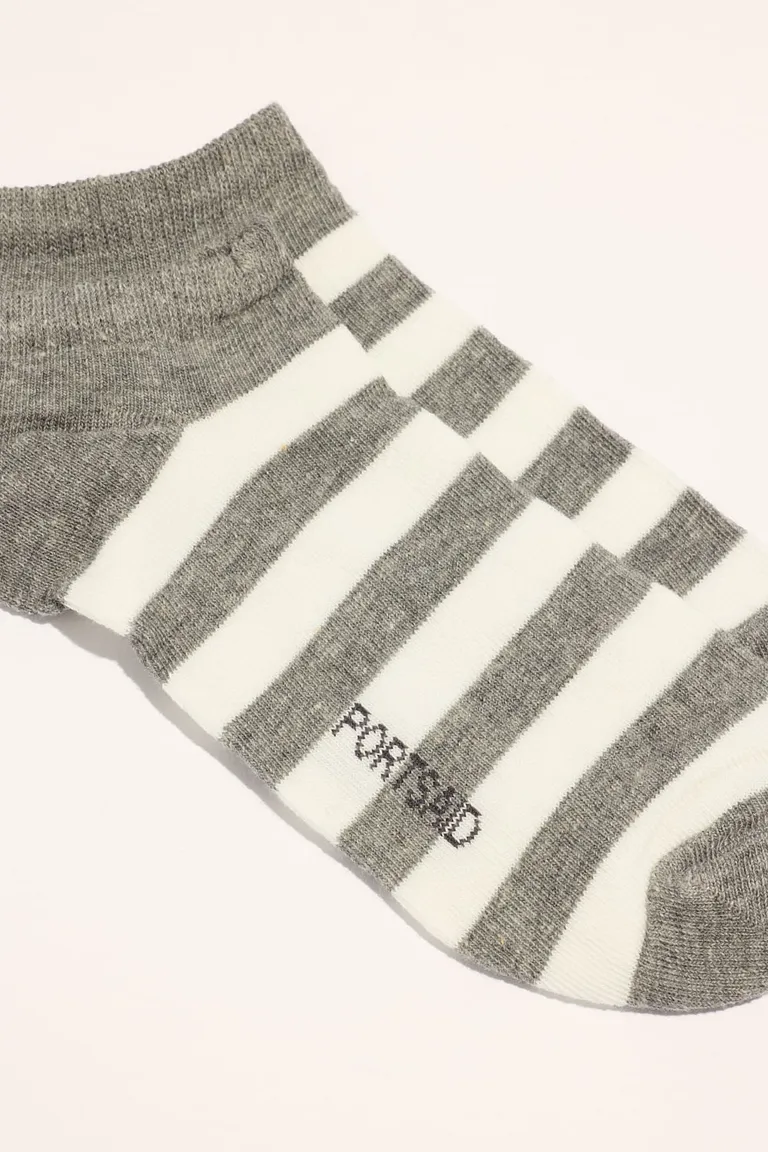 Medias invisibles grises con diseño de rayas sutiles para mujer de Portsaid en Ropa Interior y Medias para argentina