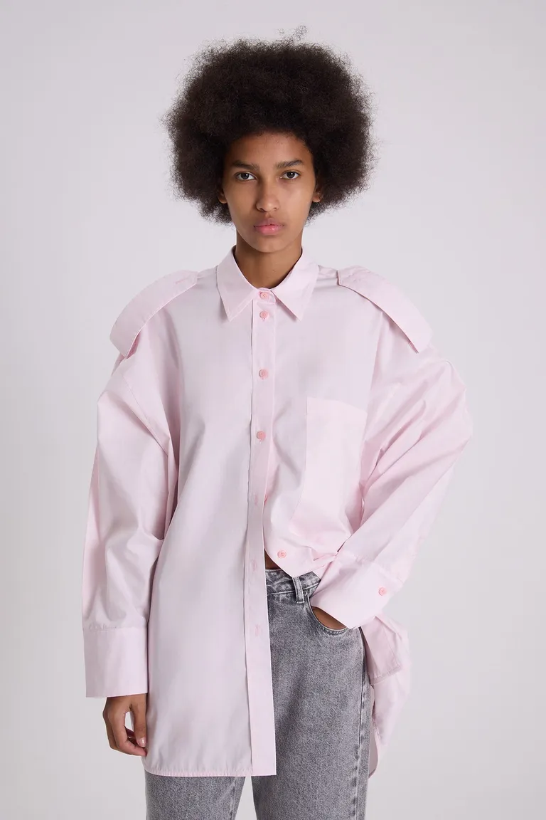 Camisa rosa de tela de algodón con detalles utilitarios de Maria Cher en Camisas para argentina