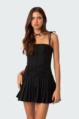 Mini vestido corset plisado perri de Edikted en Vestidos para argentina