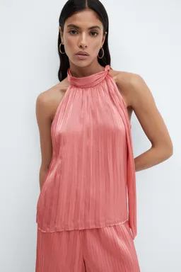 Pantalón wideleg plisado de Mango en Pantalones para argentina