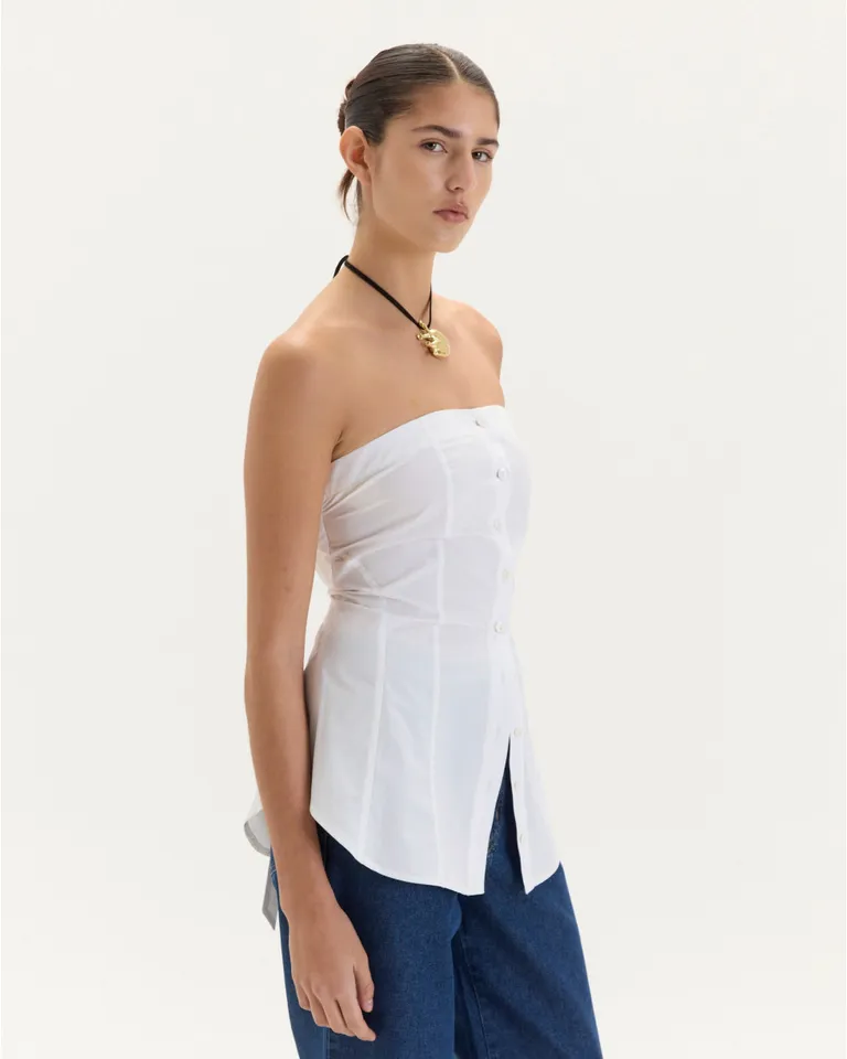 Top Victoria: Diseño ceñido con recortes y espalda abierta para looks elegantes y de estilo de Blue Sheep en Tops para argentina