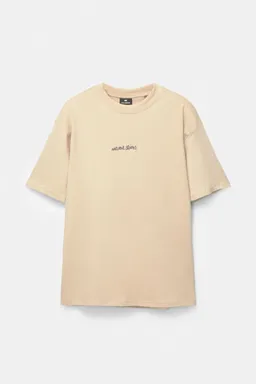 Remera silueta mujer de Pull&Bear en Remeras y Polos para argentina