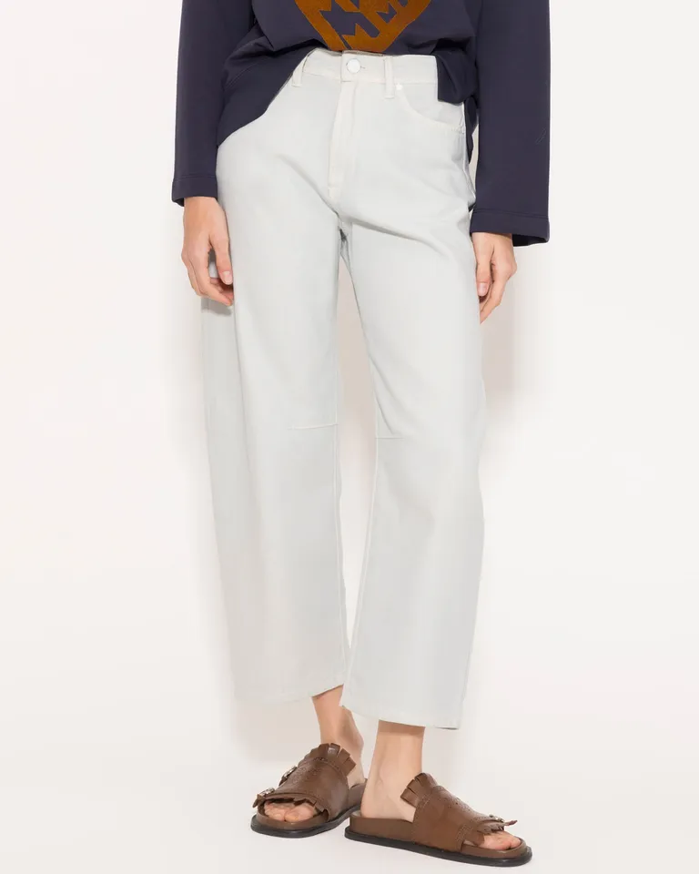 Pantalón spring de silueta holgada y detalles distintivos de Jazmin Chebar en Pantalones para argentina