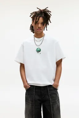 Camiseta stwd gráfico chapas de Pull&Bear en Remeras y Polos para argentina