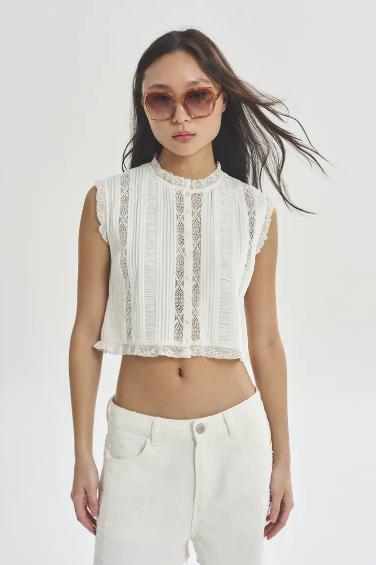 Blusa de diseño estilizado y elegante para look sofisticado de Akiabara en Blusas para argentina