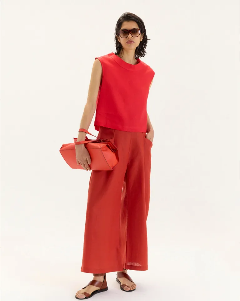 Top sin mangas de corte recto y escote redondo en color naranja de Blue Sheep en Tops para argentina