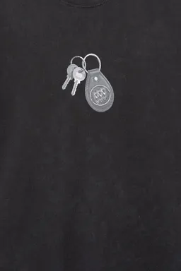 Remera llave gnx de Pull&Bear en Remeras y Polos para argentina