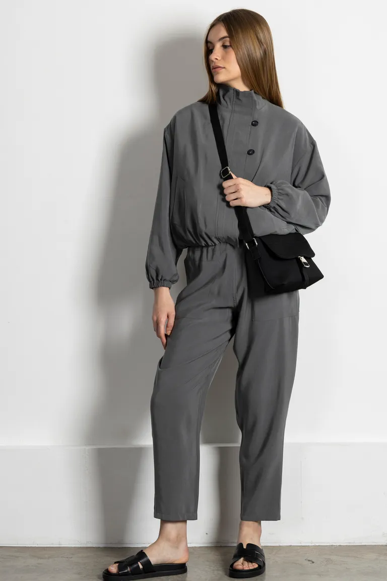 Bolso Bandolera Negro de Diseño Minimalista y Práctico de Kill en Bolsos y Carteras para argentina