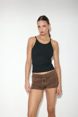 Musculosa kiara de Audaz en Tops para argentina