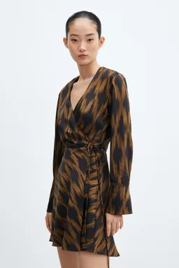 Vestido cruzado estampado de Mango en Vestidos para argentina