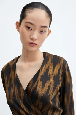 Vestido cruzado estampado de Mango en Vestidos para argentina