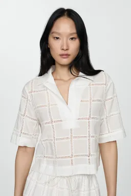 Blusa bordada cuello polo de Mango en Blusas para argentina