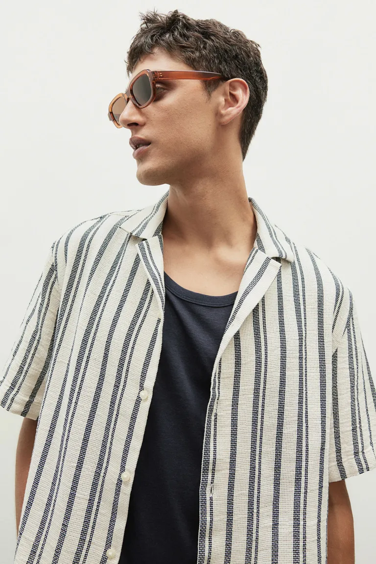 Camisa resort regular fit de H&M en Camisas para argentina