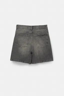 Bermuda vaquera corte short de Pull&Bear en Bermudas y Shorts para argentina