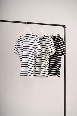 Remera Rayas Básica de Yasana en Remeras para argentina
