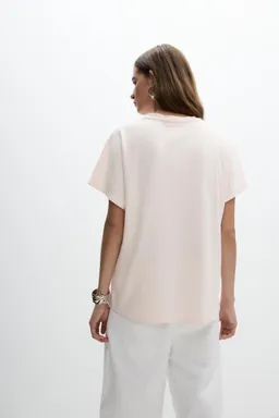 Camiseta bordado flores de Lefties en Remeras para argentina