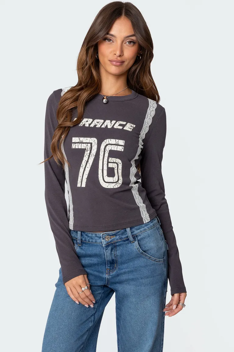 Remera manga larga frenchy de Edikted en Remeras para argentina