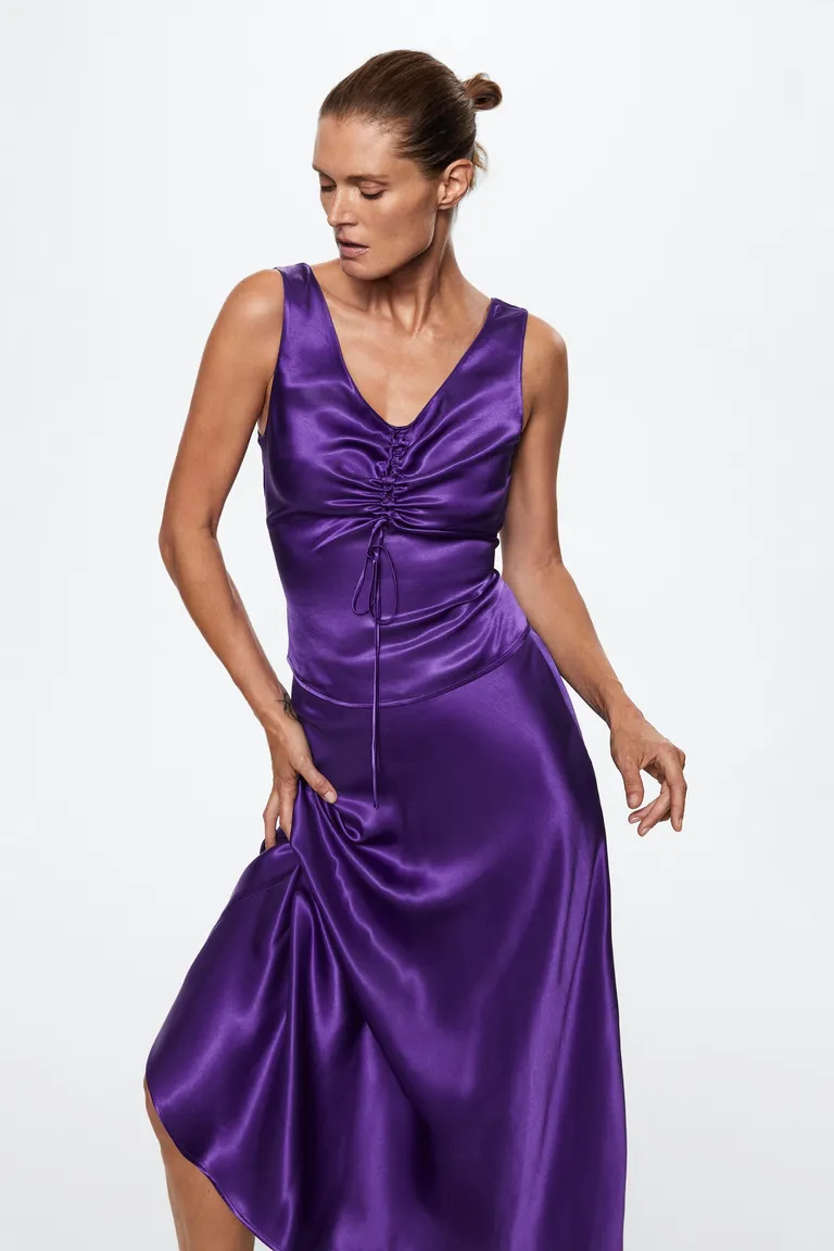 Top detalle fruncido de Mango en Vestidos para argentina