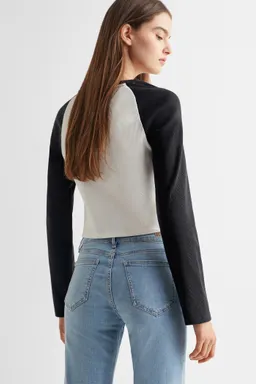 Remera canalé con mensaje de Mango Teen en Remeras para argentina