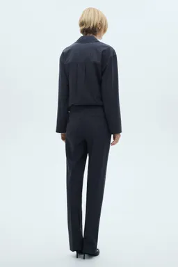 Pantalón recto raya diplomática de Mango en Pantalones para argentina