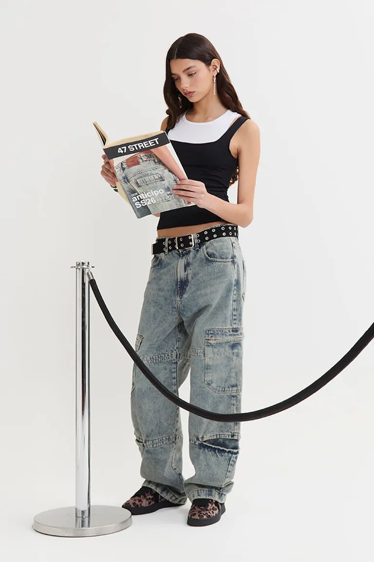 Pantalones cargo de tiro medio y corte holgado en denim gris con bolsillos amplios de 47 Street en Pantalones para argentina