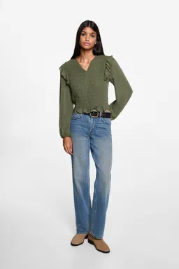 Blusa fruncida con volantes de Mango Teen en Blusas para argentina