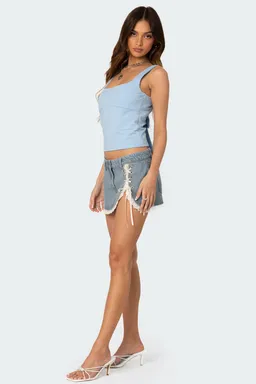 Minifalda denim con ojales de Edikted en Shorts para argentina
