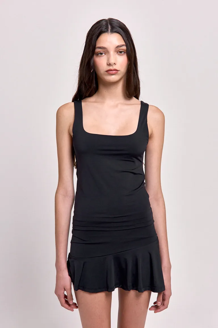 Musculosa de breteles anchos con escote cuadrado y diseño entallado de 47 Street en Tops para argentina