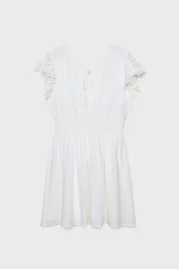 Vestido corto manga calada de Stradivarius en Vestidos para argentina