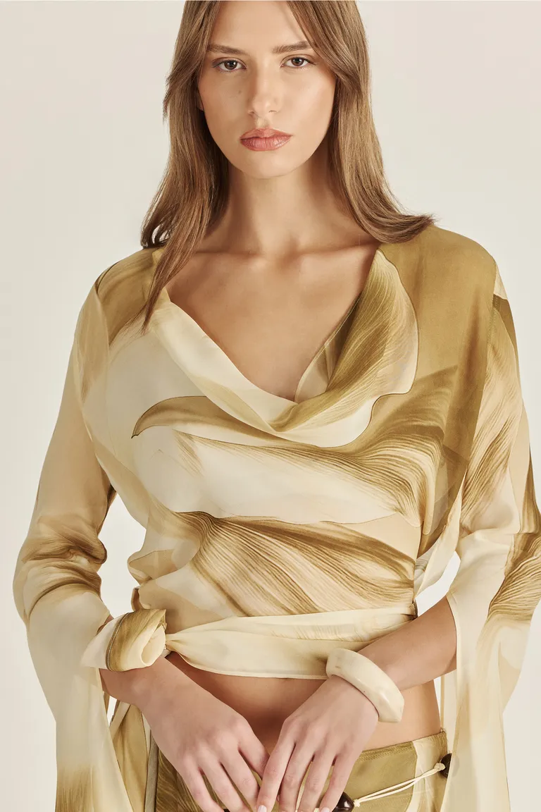 Top en gasa estampada con escote asentador y diseño icónico de la temporada de Tucci en Tops para argentina