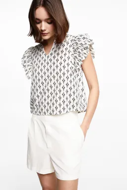 Short lino con pinzas de Mango Teen en Shorts para argentina