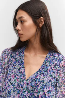 Vestido corto bajo fruncido de Mango en Vestidos para argentina