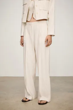 Pantalón recto rayas de Mango en Pantalones para argentina