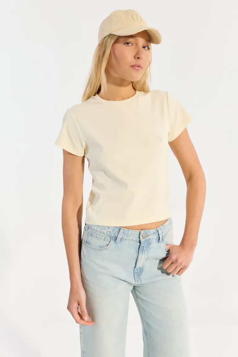 Remera de manga corta con cuello redondo para mujer de Portsaid en Remeras para argentina