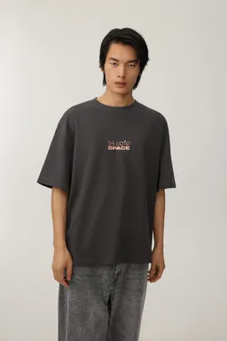 Remera estampado con texto de Lefties en Remeras y Polos para argentina