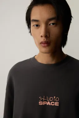 Remera estampado con texto de Lefties en Remeras y Polos para argentina