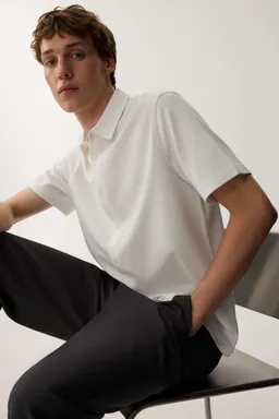 Camisa básica texturizada de Lefties en Camisas para argentina