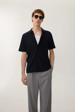 Camisa básica texturizada de Lefties en Camisas para argentina