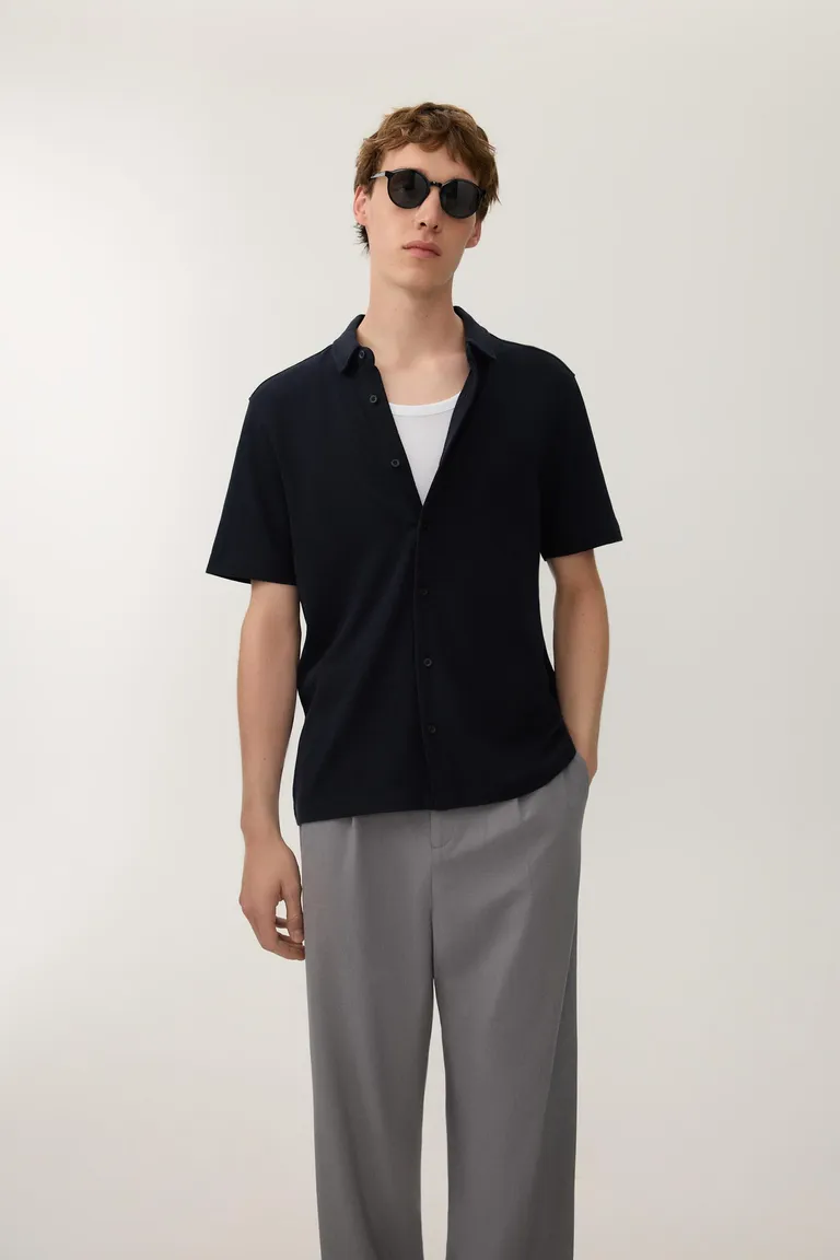 Camisa básica texturizada de Lefties en Camisas para argentina