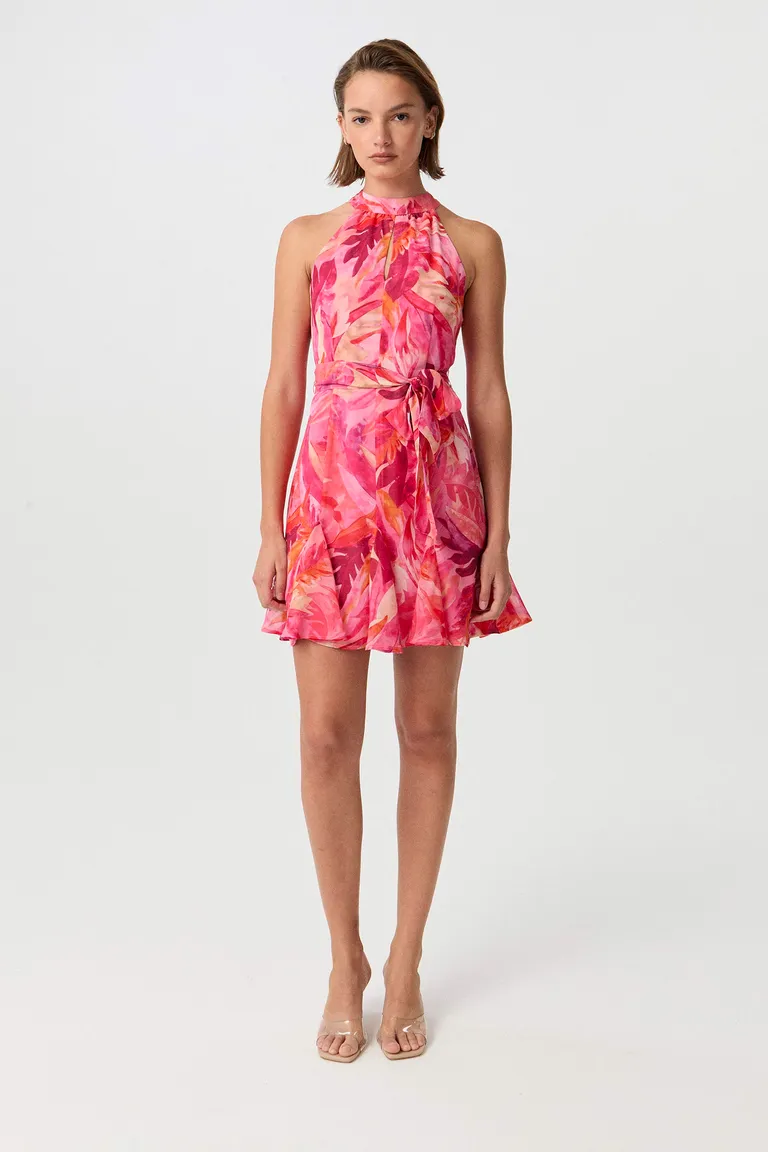 Vestido corto de gasa con diseño exclusivo y escote halter de Markova en Vestidos para argentina