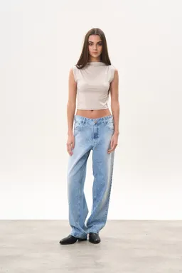 Jean denim recto completo con strass de Magda en Pantalones para argentina