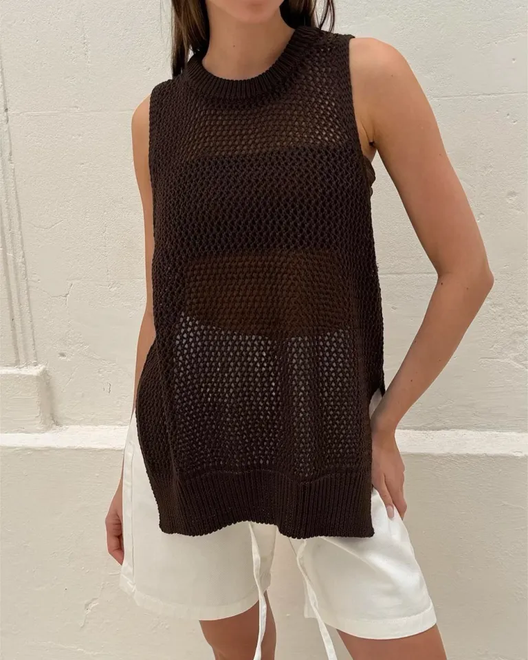 Chaleco tejido calado sin mangas diseño clásico atemporal de Sky en Chalecos para argentina