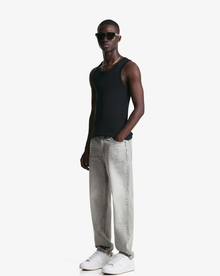 Jeans suelto tapered de Bershka en Pantalones para argentina