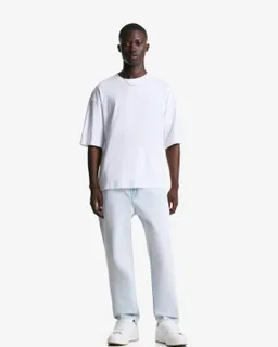 Jeans suelto tapered de Bershka en Pantalones para argentina