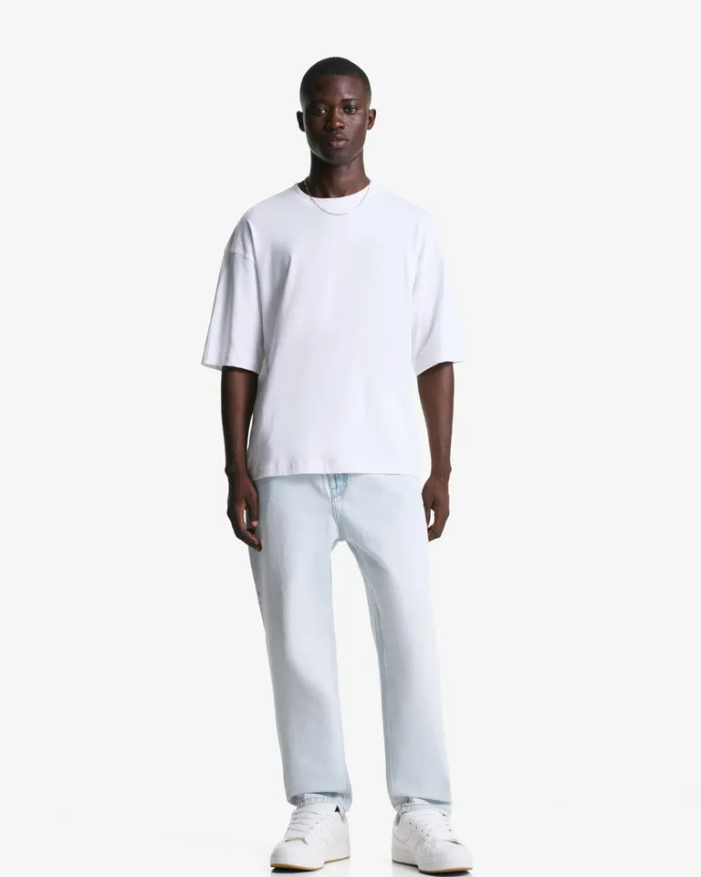 Jeans suelto tapered de Bershka en Pantalones para argentina