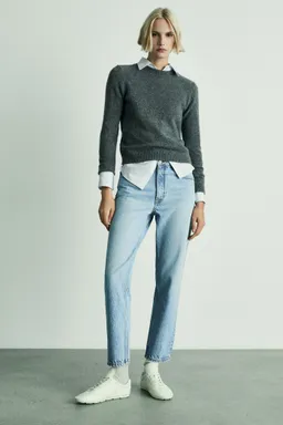 Jeans mom tiro alto de Mango en Pantalones para argentina